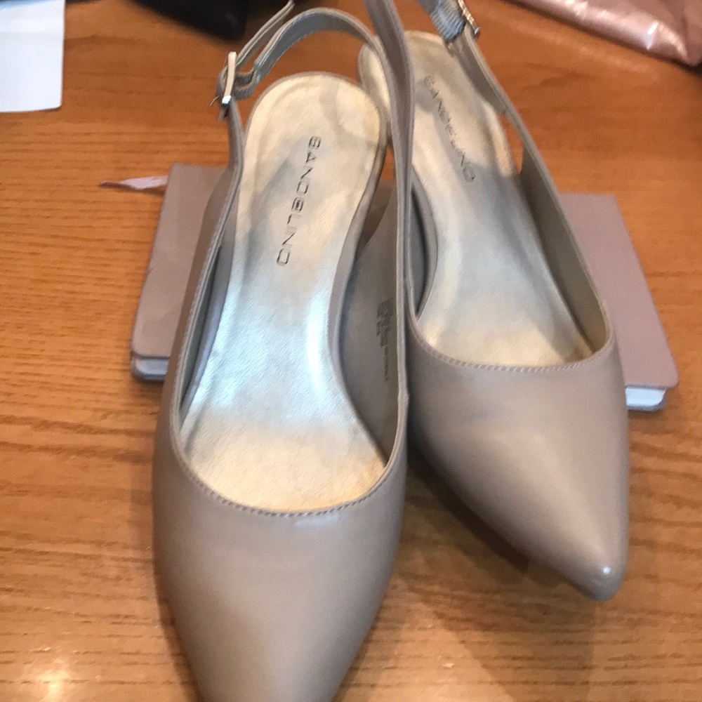 Beige sling back pumps